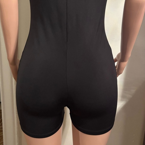 MURCI Women’s Fitted Cut Out Bodysuit Top - Picture 10 of 14